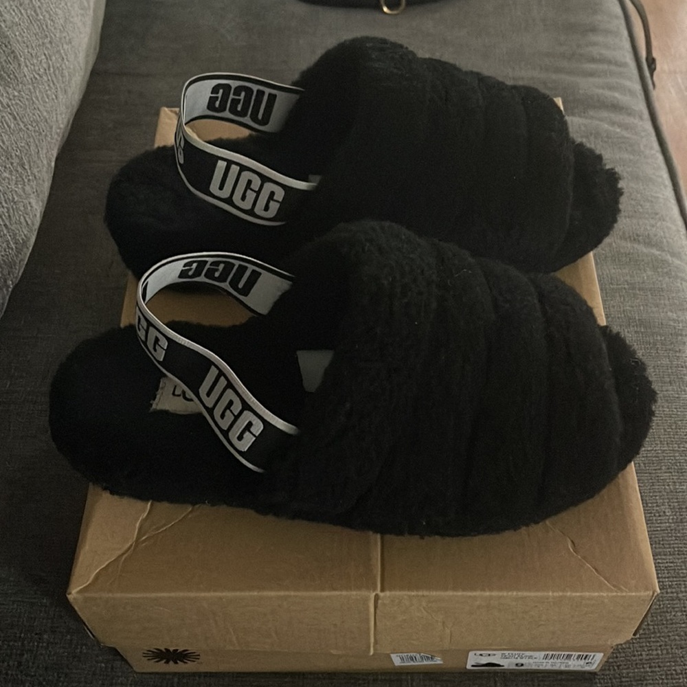 Ugg Slides - image 4